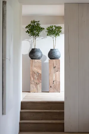 Gommaire-indoor-furniture-teak-console_ruby-G242-NAT-Bruges