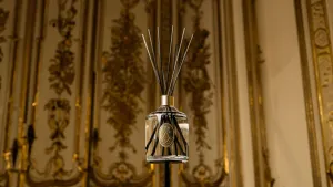 chateau-de-versailles-bouquet-3000x1690